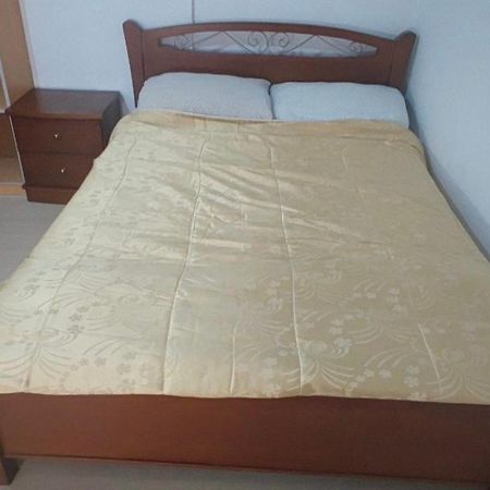 Private Bedroom Paphos Central ภายนอก รูปภาพ